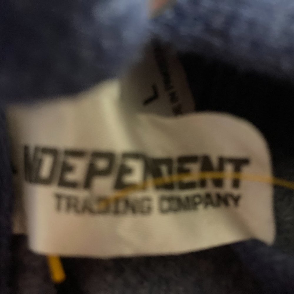 xl college of the ozarks student union hoodie - Picture 3 of 4